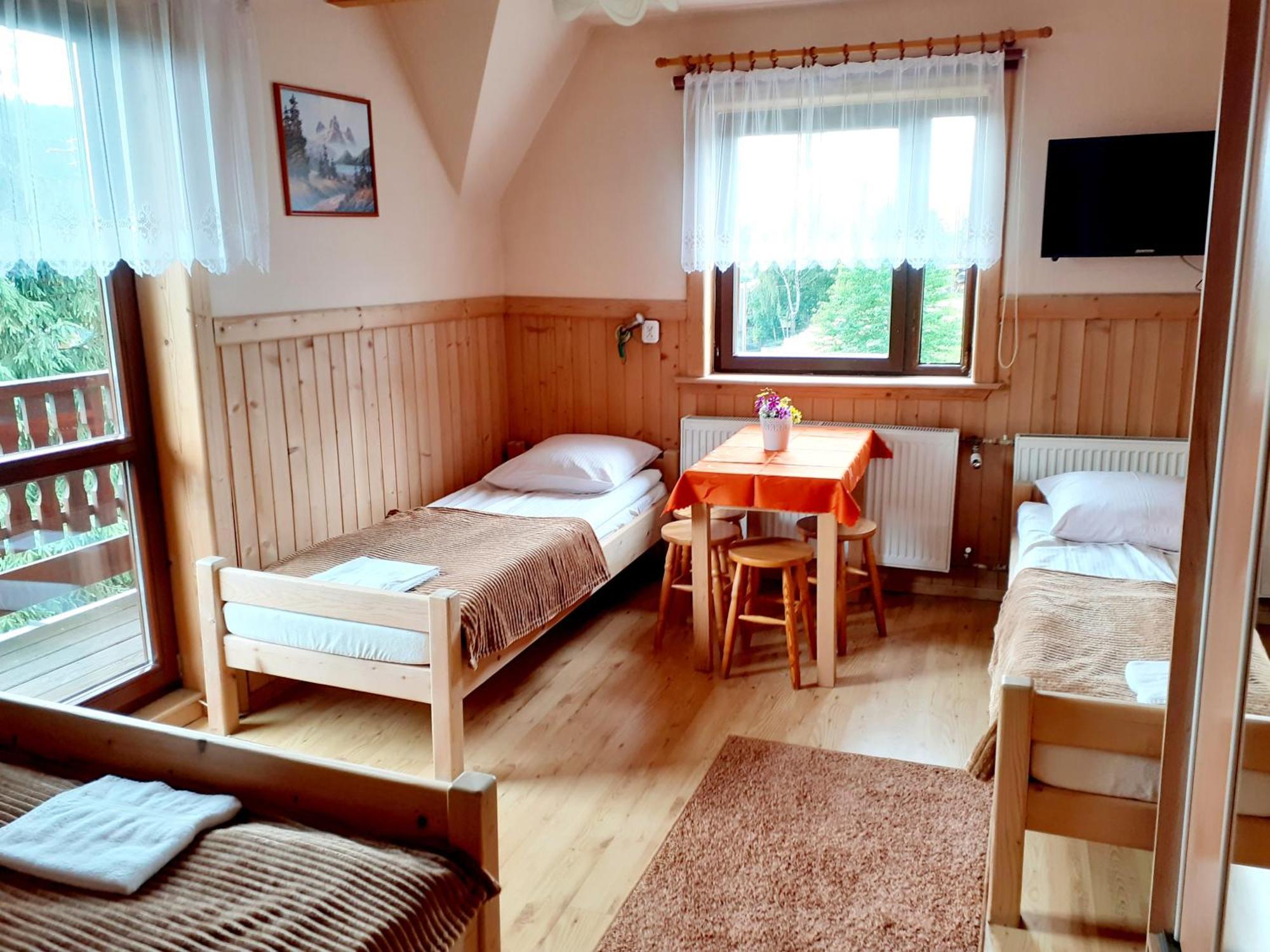Dom Wypoczynkowy Gran Bialka Tatrzanska Luaran gambar